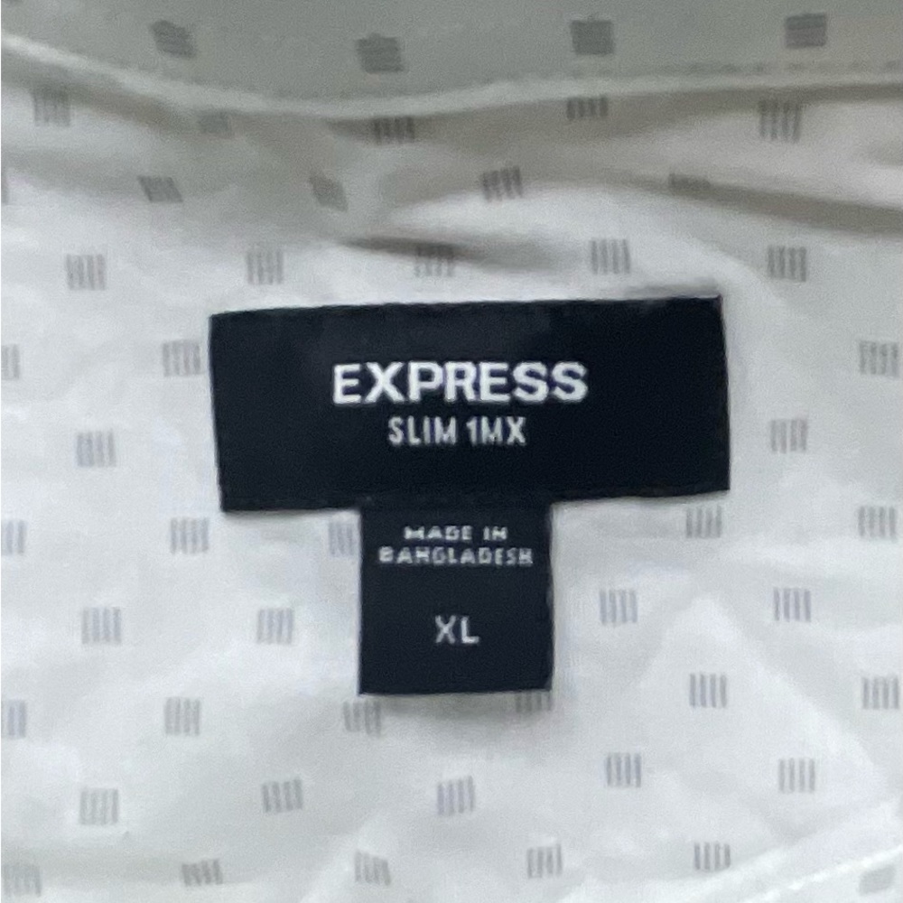 Express White Casual Patterned Button-Down Shirt - image 2